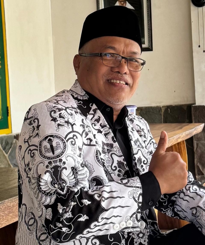 Pembina PGRI Kota Depok, H. Acep Azhari (Jiacep)