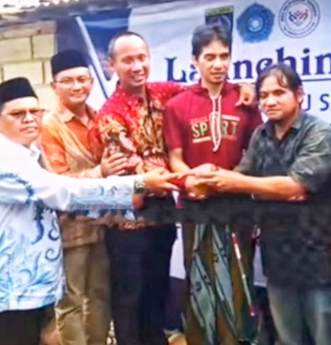Owner White House Premiere, H. Rudiman saat launching RTLH pada Sabtu (29/11).