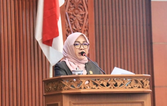 Ketua Komisi D DPRD Kota Depok, Supriatni, S.Ag., MM.
