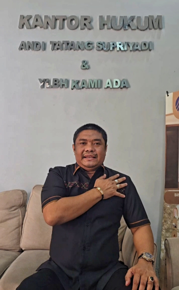 Sekretaris Dewan Pimpinan Cabang (DPC) Perhimpunan Advokat Indonesia (Peradi) Kota Depok yang juga merupakan Dosen Sekolah Tinggi Ilmu Hukum dan Politik Pelopor Bangsa, DR (C) Andi Tatang Supriyadi, S.E., S.H., M.H., CPL., CPM.