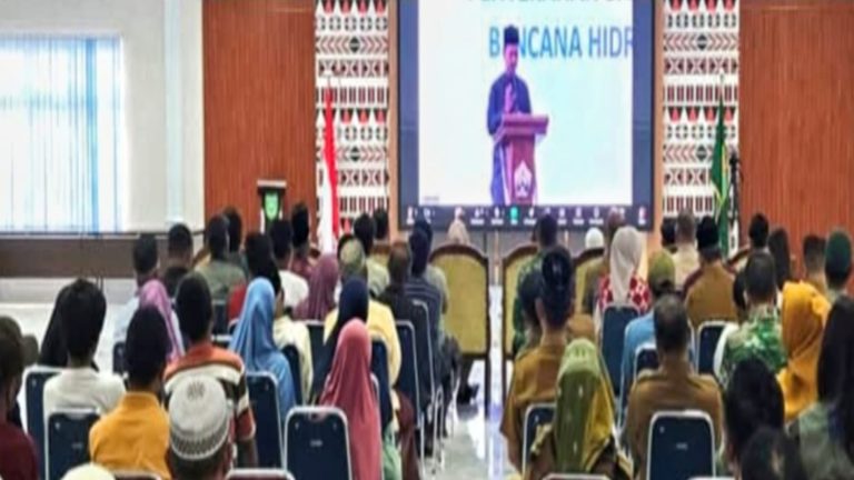 Bupati Madina Salurkan Bantuan Terdampak Bencana Tahap II