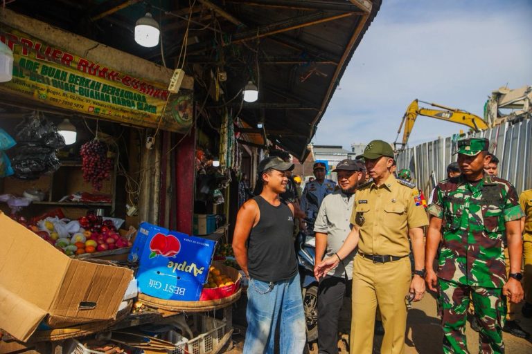 Wali Kota Bogor, Dedie A. Rachim, menegaskan bahwa penataan tersebut bukanlah langkah sesaat, melainkan komitmen jangka panjang yang terus diawasi dan dievaluasi.