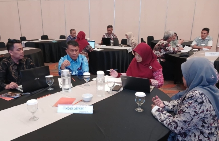 Guru guru sedang mengikuti pelatihan di BBGTK Prov. Jabar untuk persiapan implementasinya. 