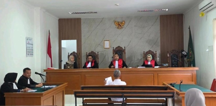 Dua Terdakwa Korupsi Lahan PT Adhi Persada Realti Ajukan Eksepsi, Sidang Ditunda!